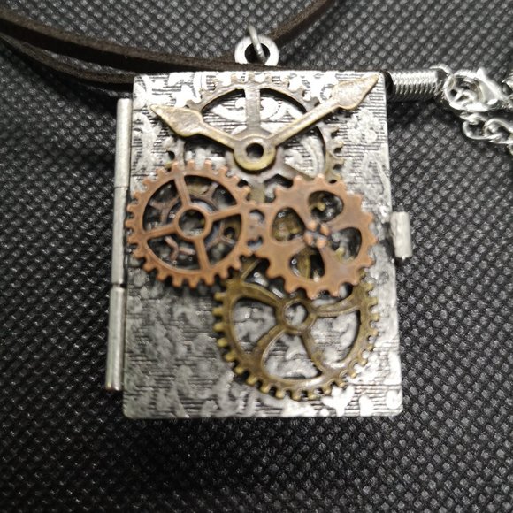 NEW - Amazing Found Objects Steampunk Unique Locket on Brown Suede 18" Necklace - Picture 2 of 6